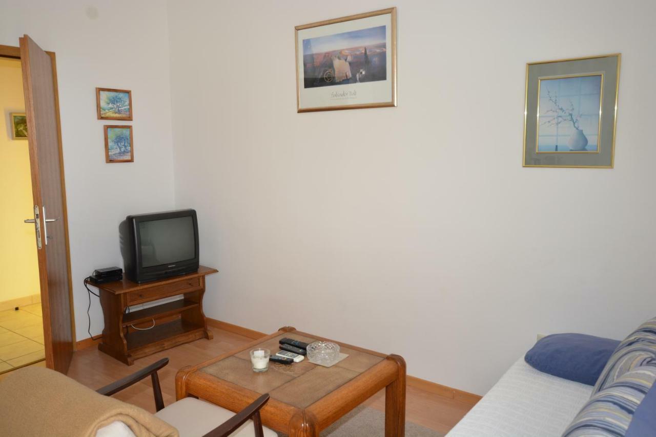 Apartment Durdica Kornić Eksteriør bilde